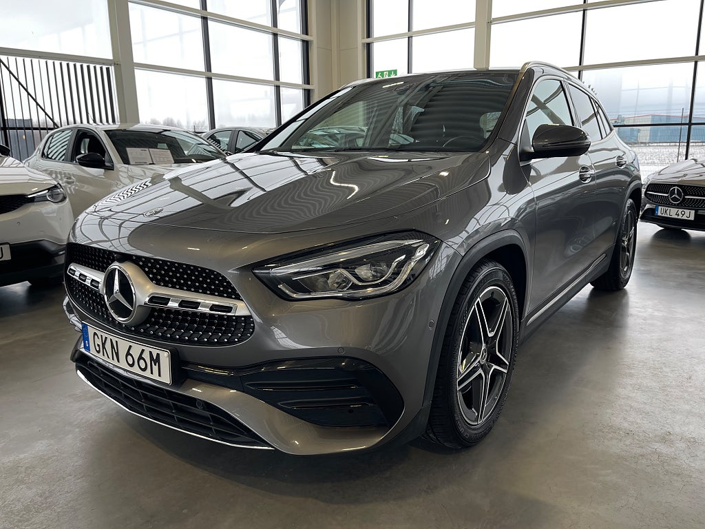 Mercedes-Benz GLA 200 7G-DCT | AMG | Widescreen | Kamera |