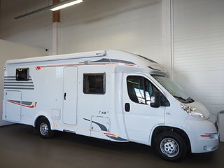 Husbil-halvintegrerad Carado T 448 2 av 17