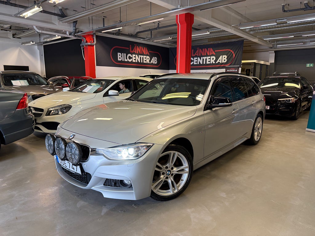 BMW 320D xDrive Touring M Sport Aut Drag PDC Navi Ny servad SoV