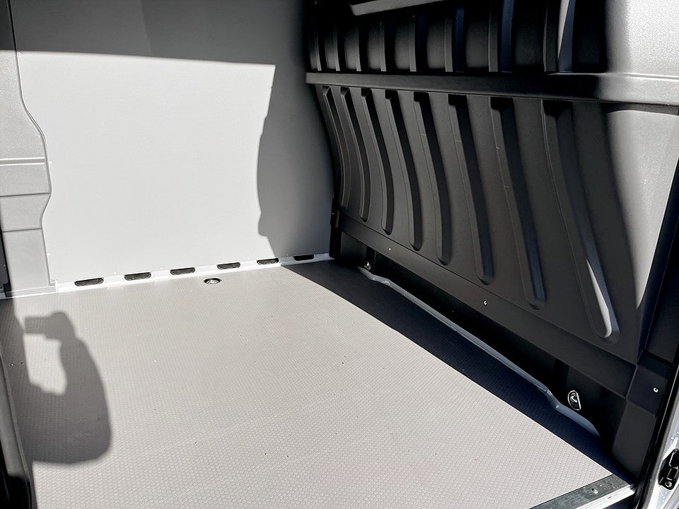Bild på Peugeot Boxer + 140hk Aut L2H2 - DEMO