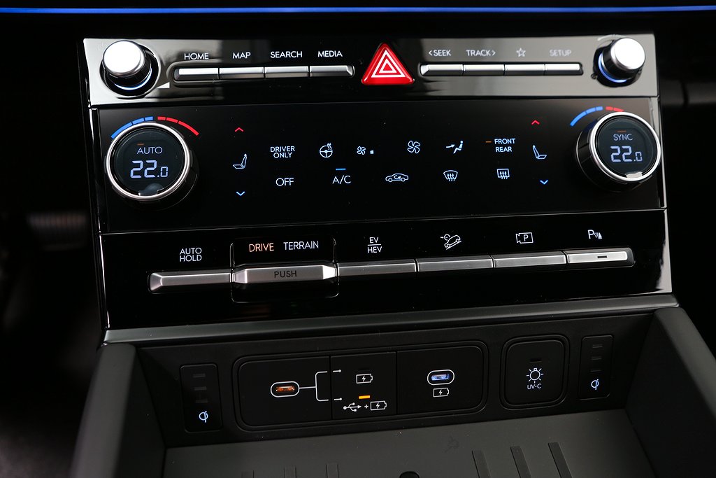 Hyundai Santa Fe 4WD Plug-in Calligraphy Line 2025
