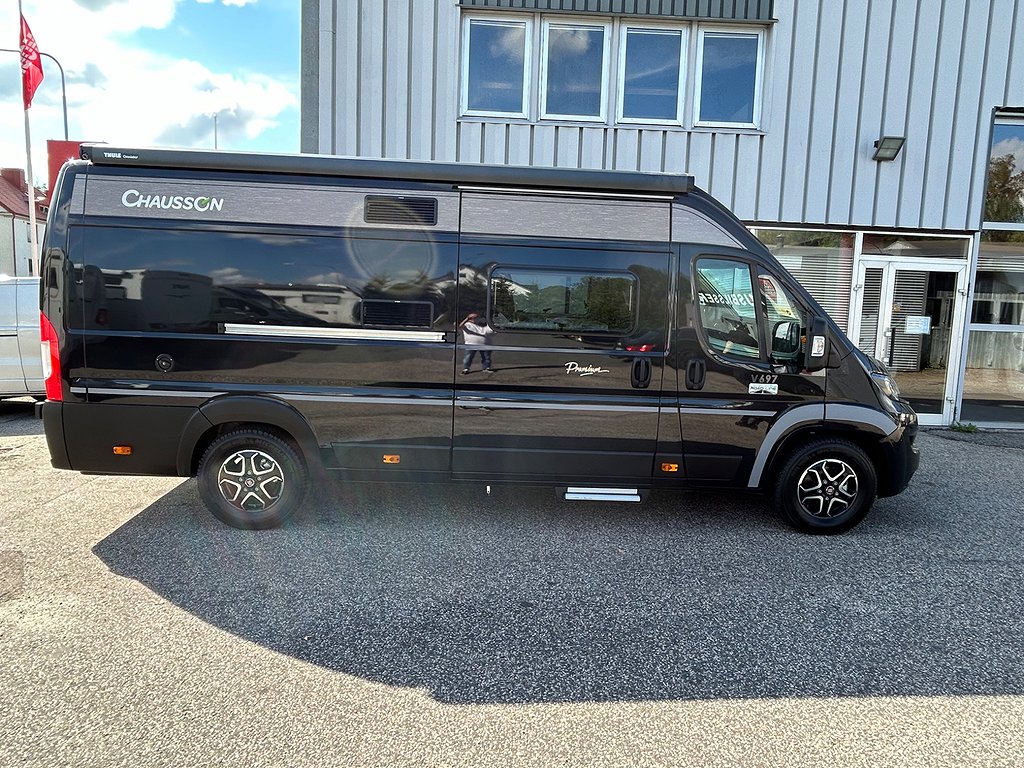 Chausson V 697 Premium Långbäddar automatlåda dieselvärme