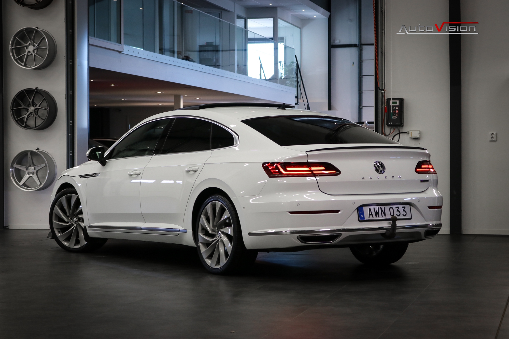 Volkswagen Arteon 2018, bild 2/10