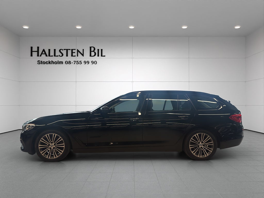 BMW 520d Touring Steptronic Sport line Backkamera Svensksåld