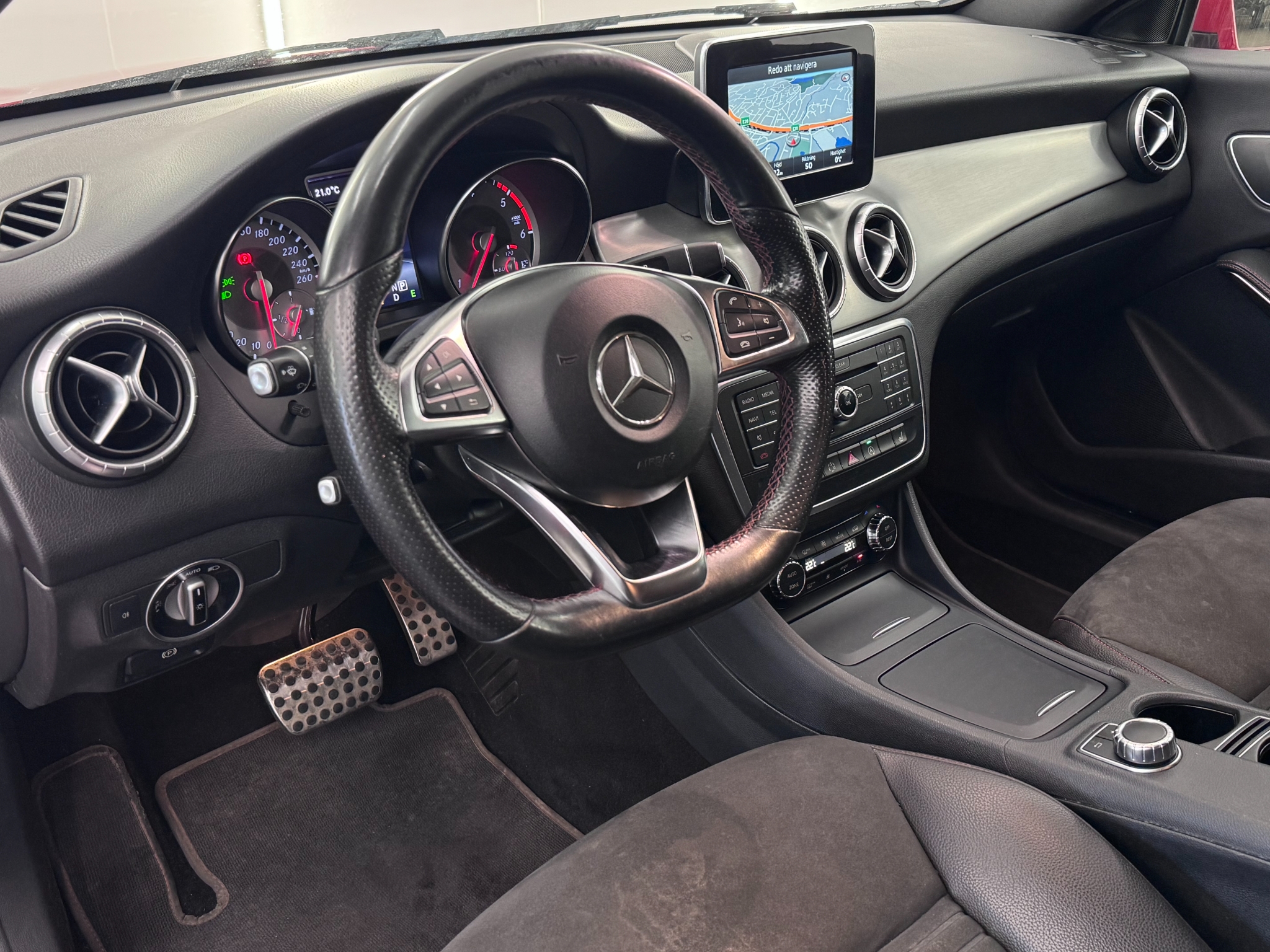 Mercedes-Benz CLA 2015, bild 6/36