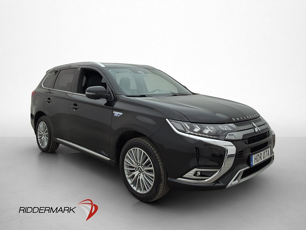 Mitsubishi Outlander AWD PHEV Business X 360 Skinn Rattvärme