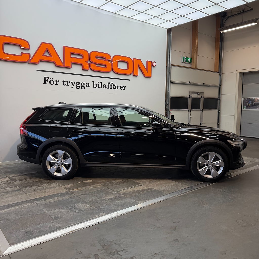 Volvo V60 Cross Country B4 AWD Advanced SE H&K Navigation Backkamera D