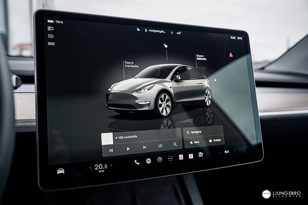 Tesla Model Y 2024 - miniatyr 7