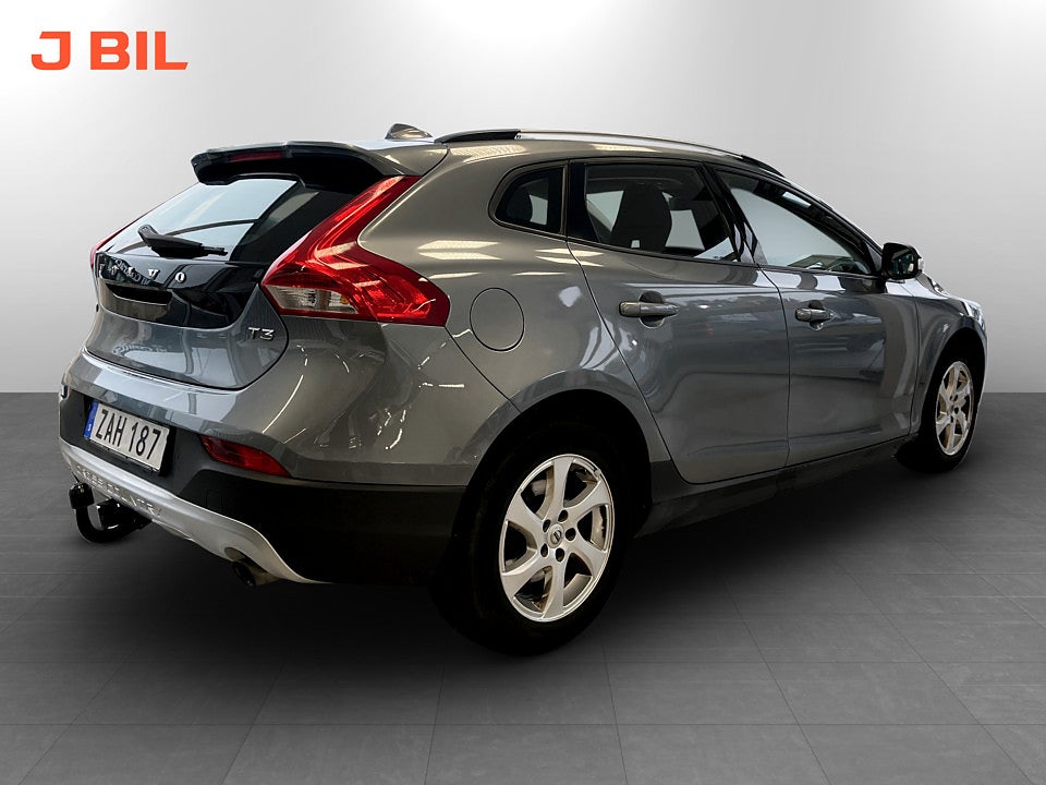 Bild på Volvo V40 Cross Country Business T3 152hk BACKSENSORER BLUETOOTH