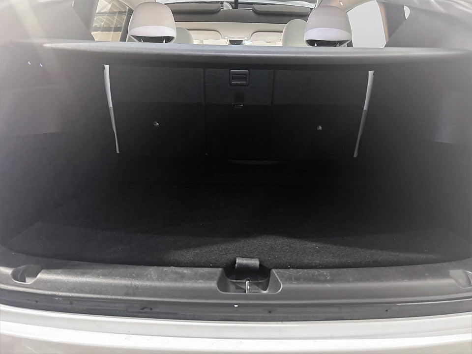 Bild på Tesla Model Y Standrad Range 299hk Aut RWD 360° KAMERA ELSTOL