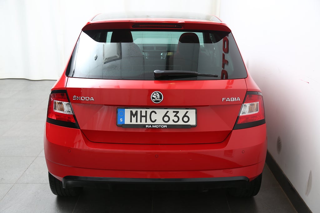 Skoda Fabia 1,2 TSI 90hk Monte Carlo Edition Panorama P-Sensorer 2016