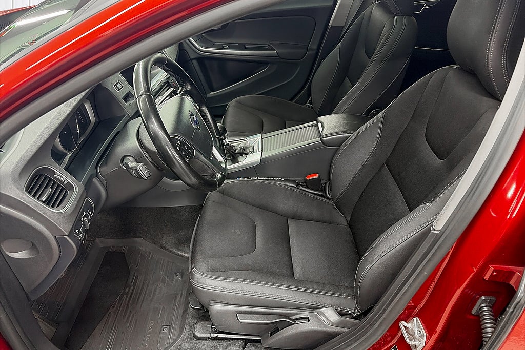 Volvo V60 2014