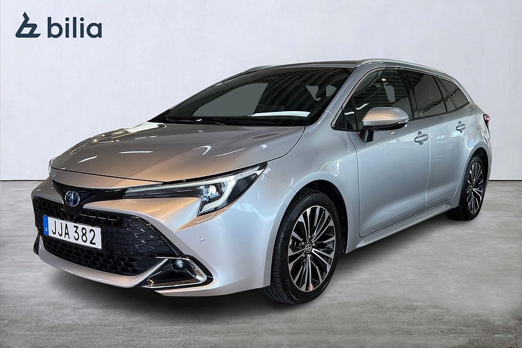 Toyota Corolla 1,8 HYBRID TOURING SPORTS STYLE PLUSPAKET...