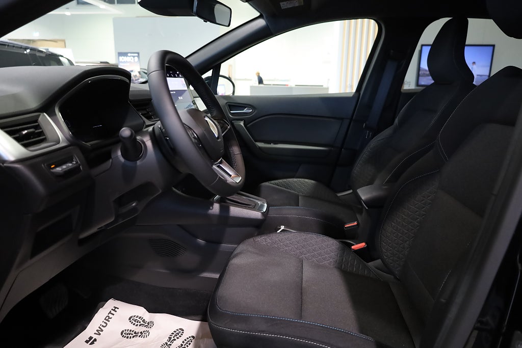 Renault Captur 1.3 TCe EDC AUT Kamera CarPlay Leasbar 2025