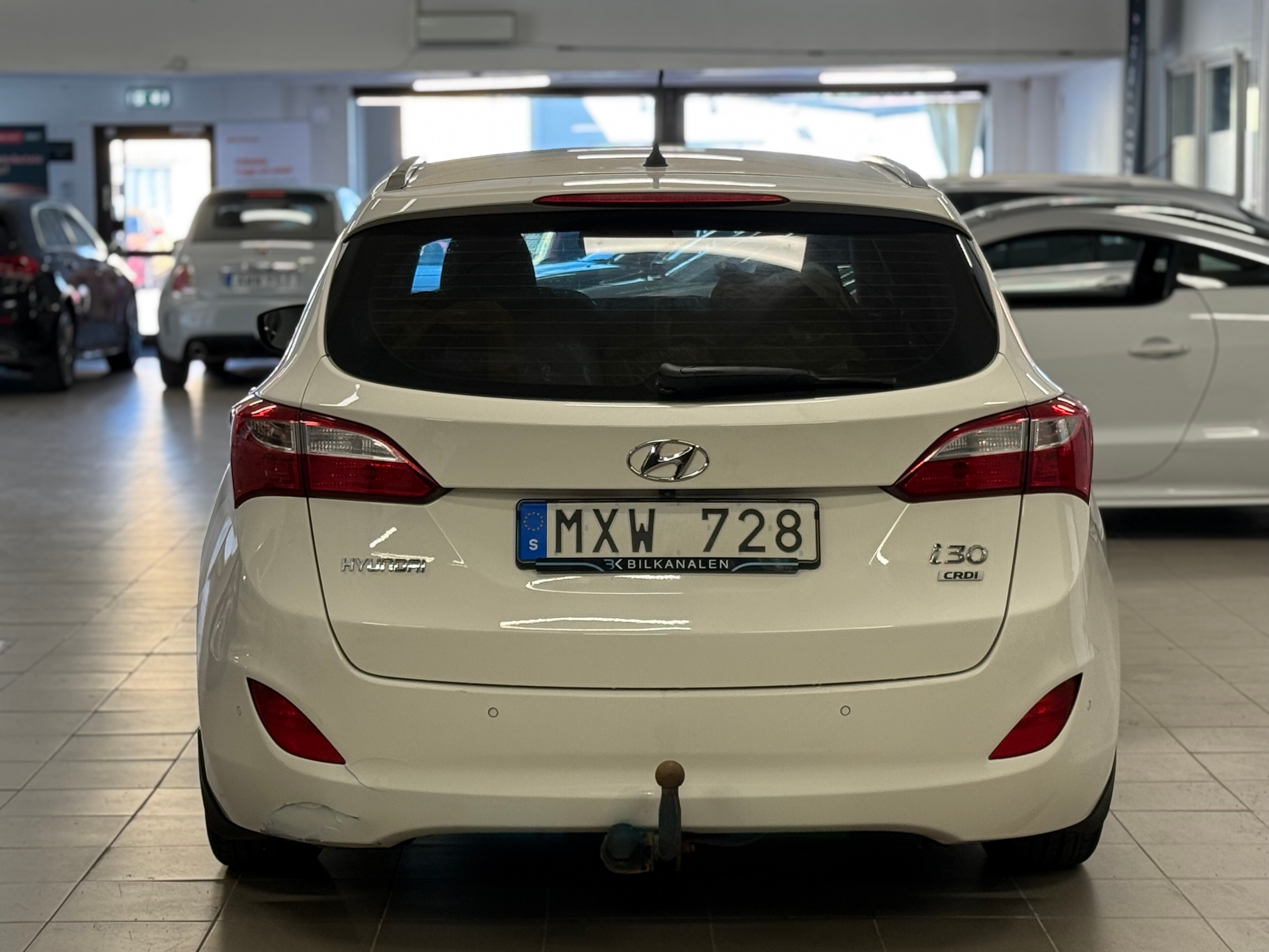 Hyundai i30 Kombi 1.6 CRDi Business 2013, kuva 5/47