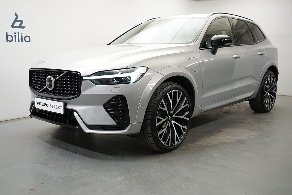 Volvo XC60 T6 Plus Dark Edition, Taklucka, HarmanKardon P...