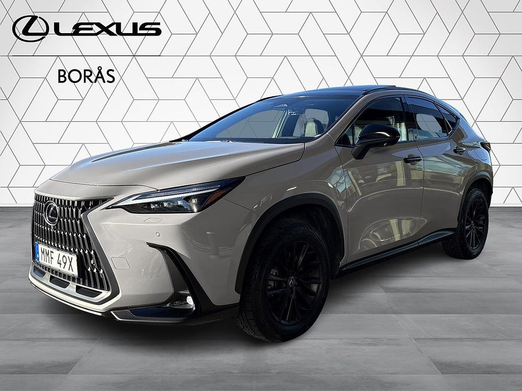 Lexus NX450h+
