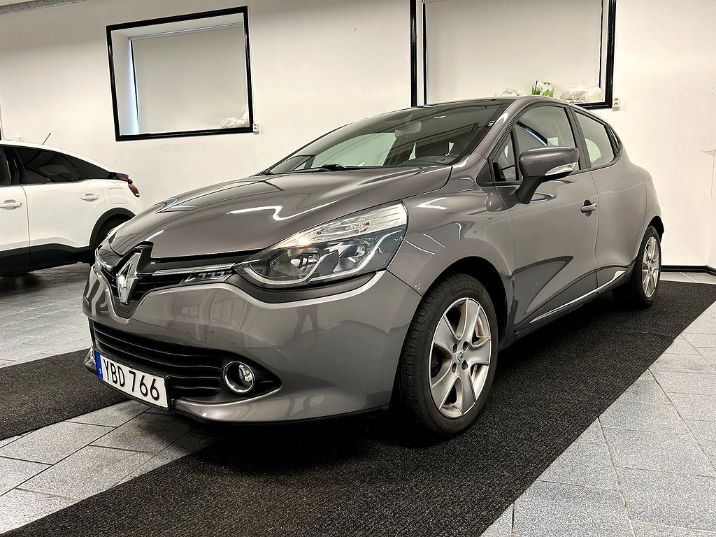 Renault Clio 0.9 TCe Euro 6 5400 mil S/V Väservad NAVI