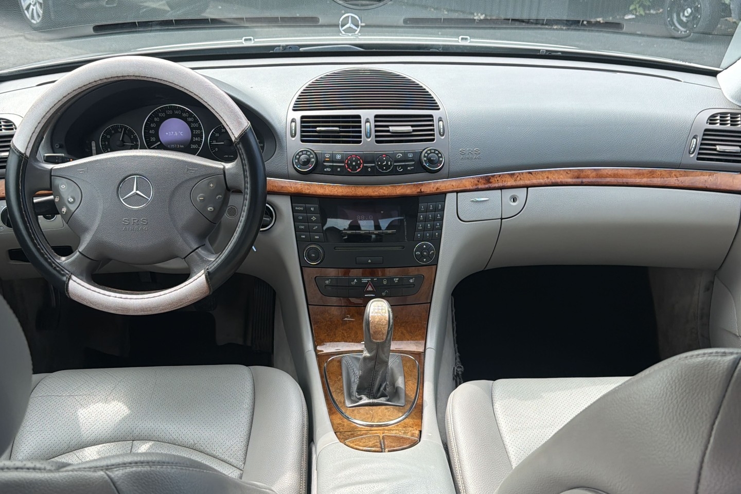 Mercedes-Benz E 200 Kompressor Euro 4 2004, bild 6/18