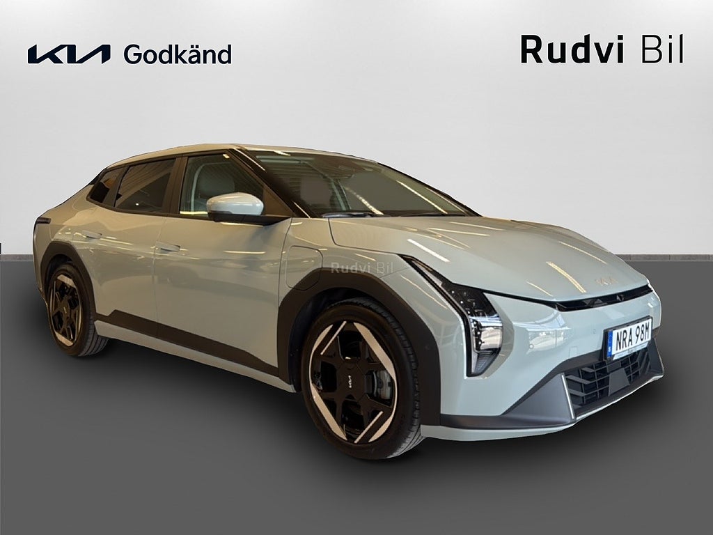 Kia EV4 Long Range Fastback Plus