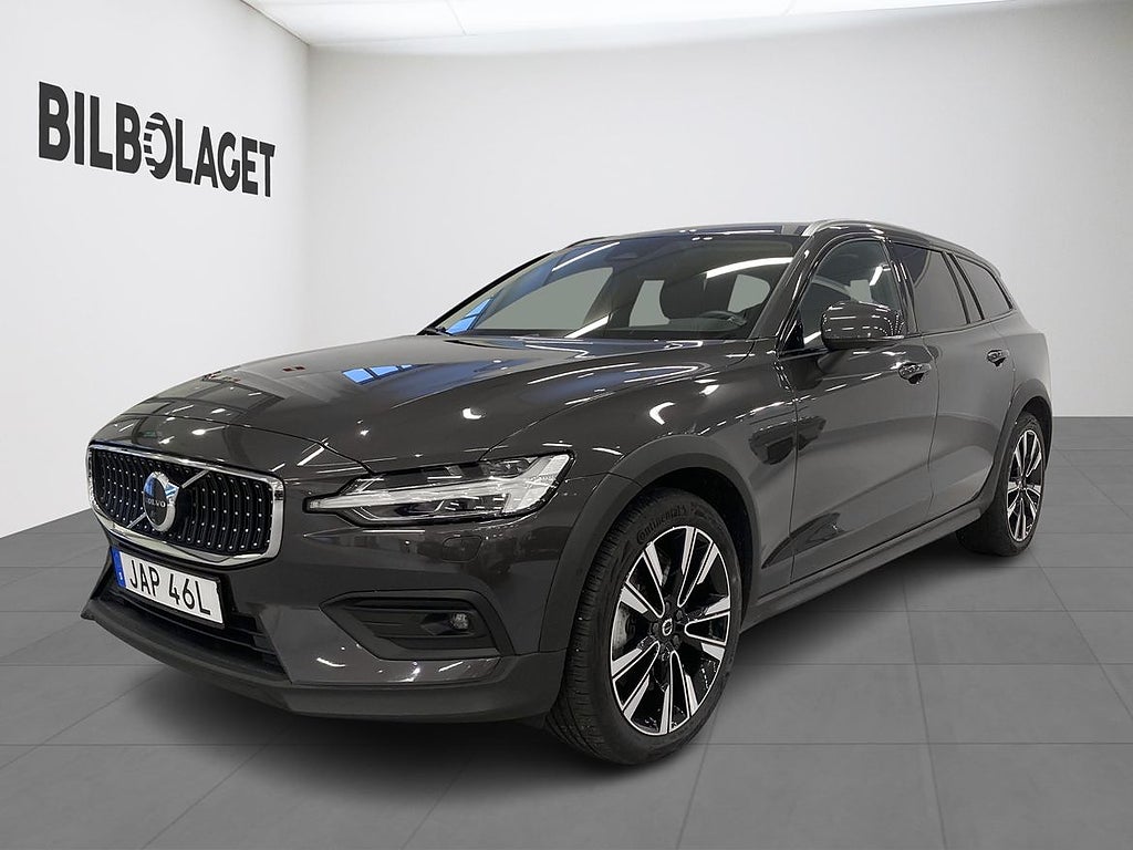 Volvo V60 Cross Country B4 AWD Diesel Plus