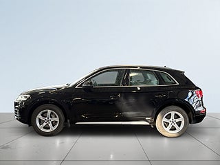 Audi Q5 40 TDI quattro S Tronic S&V-hjul/Dragkrok/Dvärm/Carplay – bild 4
