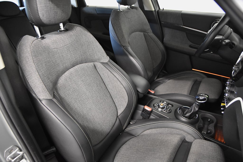 MINI Countryman 2018 - miniatyr 17