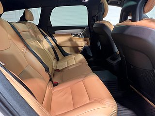 Kombi Volvo V90 Cross Country 8 av 28
