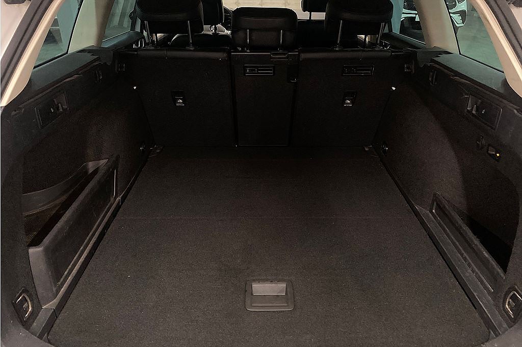 Volkswagen Passat Alltrack 2.0 TDI 4M, läder, värmare, FR 2,95%