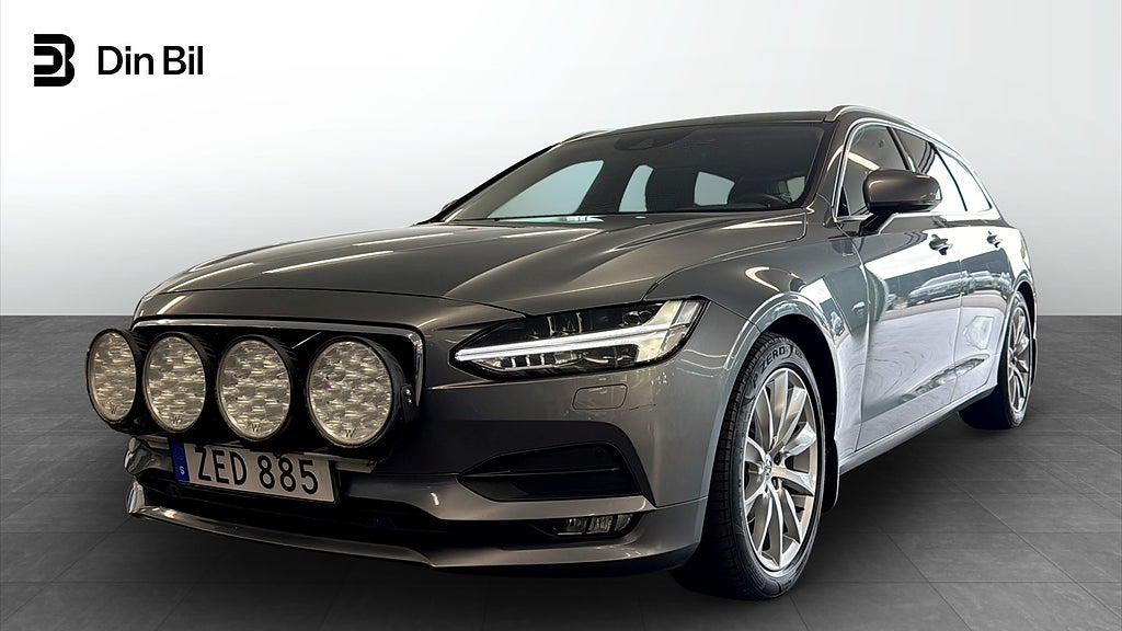 Volvo V90 D4 AWD
