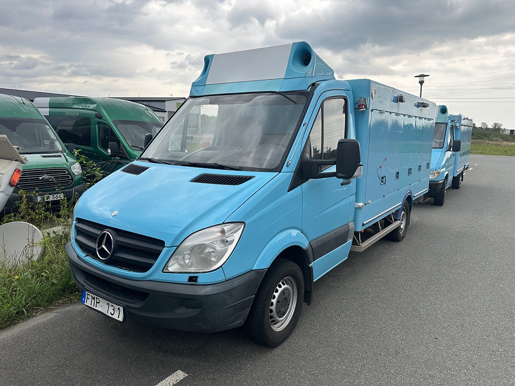 Mercedes-Benz Sprinter 311 CDI glasbil 