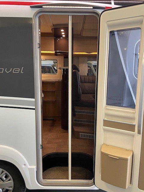Dethleffs 4 Travel T 6966-4 / ALDE / Automat / Taksäng / Ugn - Dethleffs