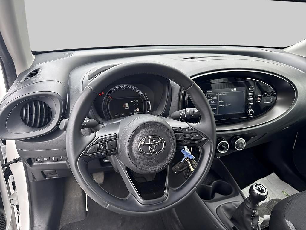 Toyota Aygo 2022 - miniatyr 10