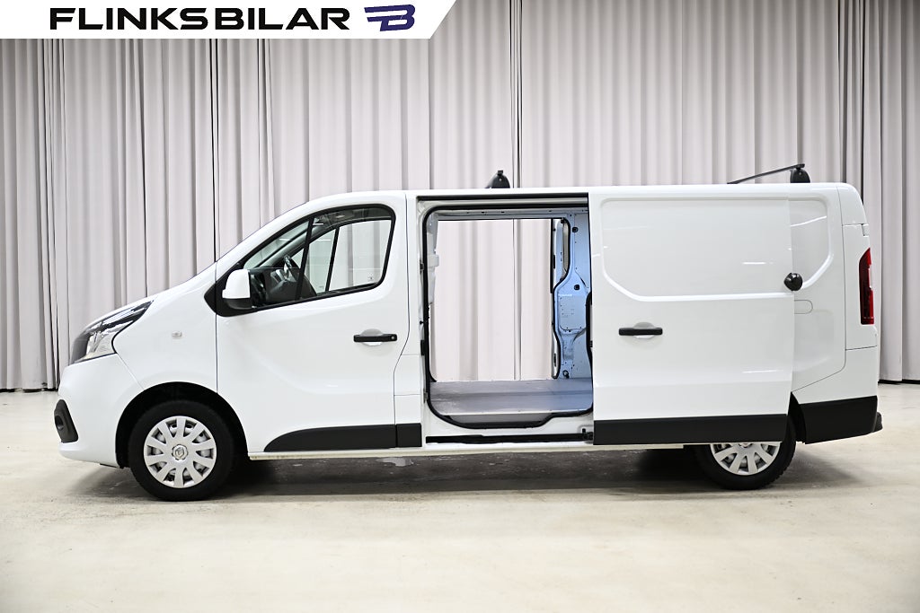 Renault trafic dCi 115HK L2|Dubbeldörr|GPS|Drag|Värmare
