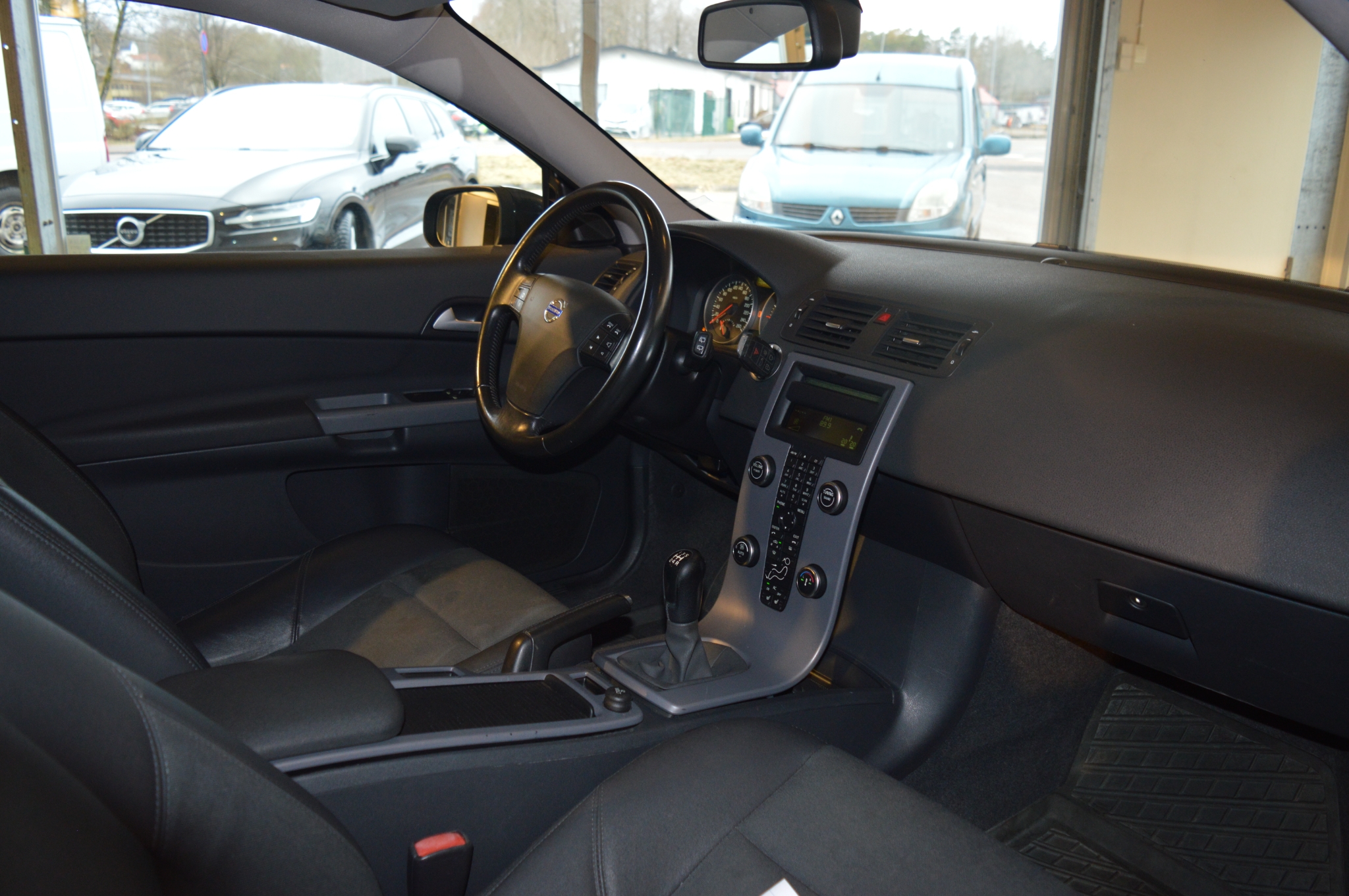 Volvo C30 1.8 Flexifuel Kinetic Euro 4 2009, bild 6/33