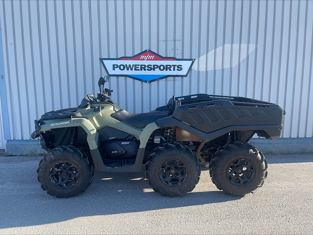 Can-Am Outlander 6x6 650 Pro Moms! 