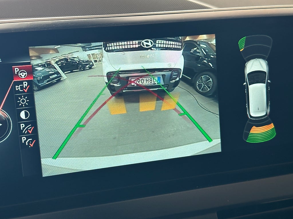 BMW 225xe Active Tourer Automat Sport line Plug-in hybrid glastak thumbnail