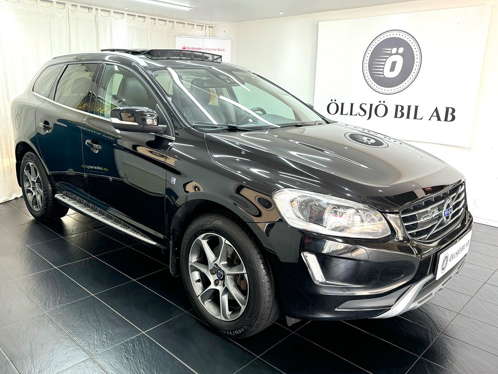 Volvo XC60 D4 AWD /Ocean Race/Panorama/Blis/Laneassist/