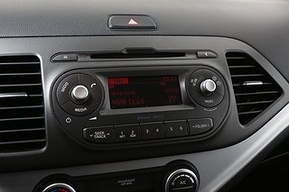 Halvkombi Kia Picanto 18 av 22