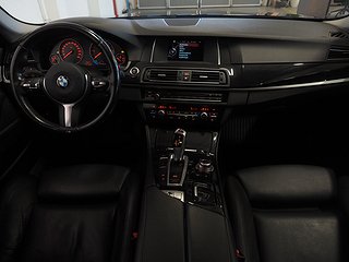 Kombi BMW 520 10 av 21