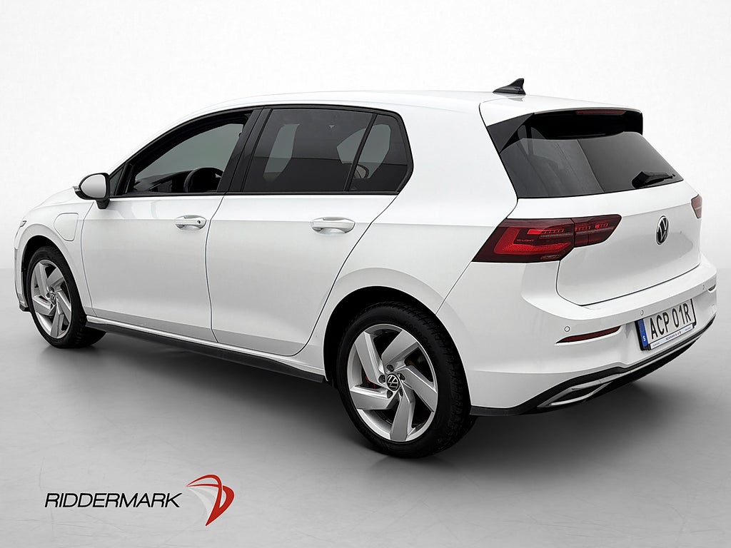 Volkswagen Golf GTE Cockpit Rattvärme Navi Sensorer CarPlay