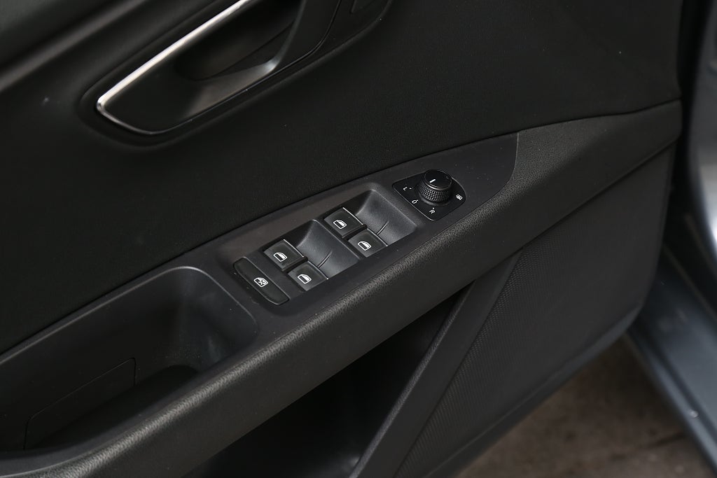 Seat Leon 1,4 TSI FR 140hk 5d ParkPilot Navi