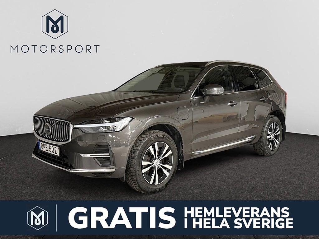 Volvo XC60 Recharge T6 AWD Core Edition Drag Värmare Kamera Pano
