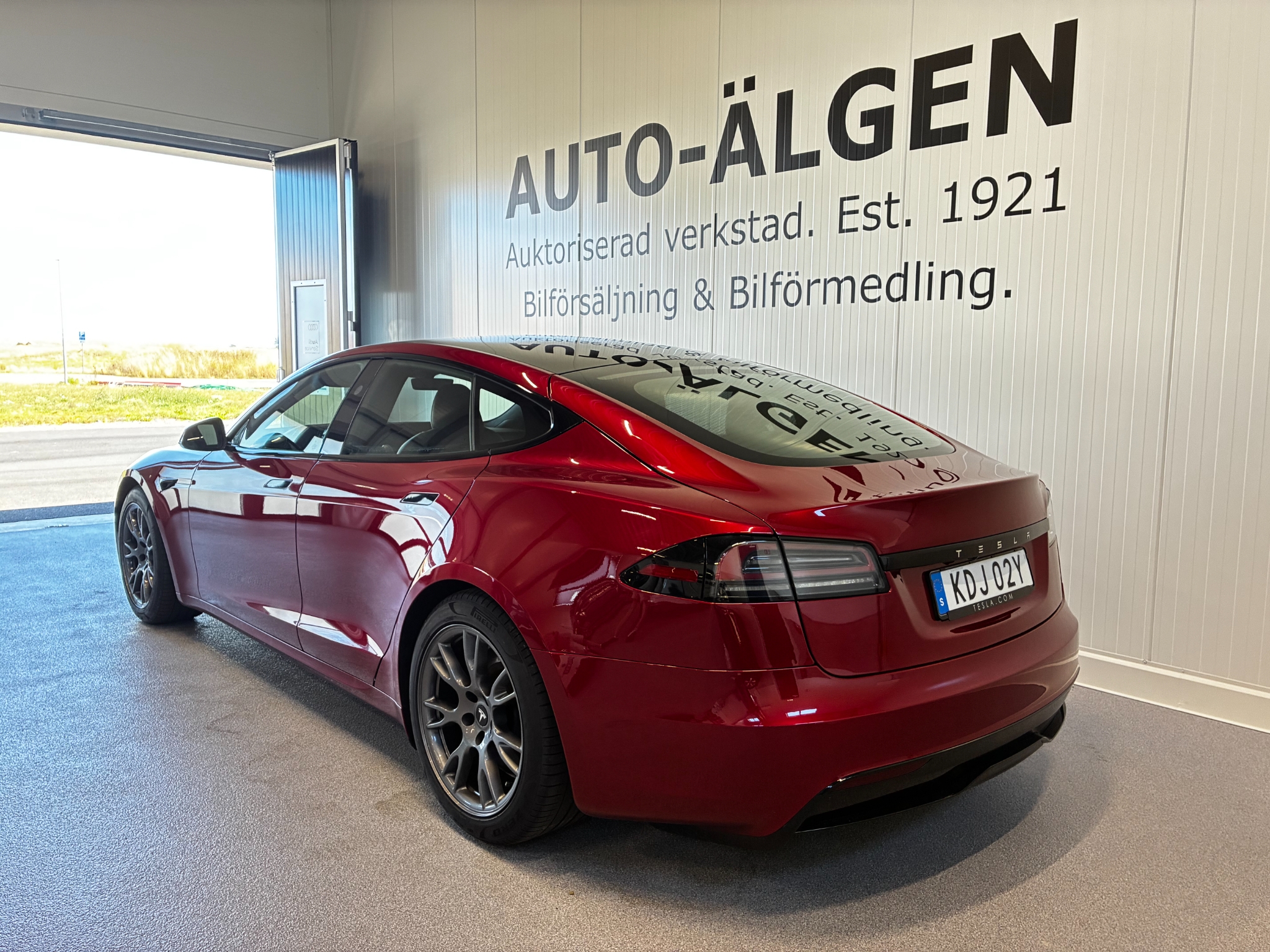 Tesla Model S Long Range 2023, photo 5/10