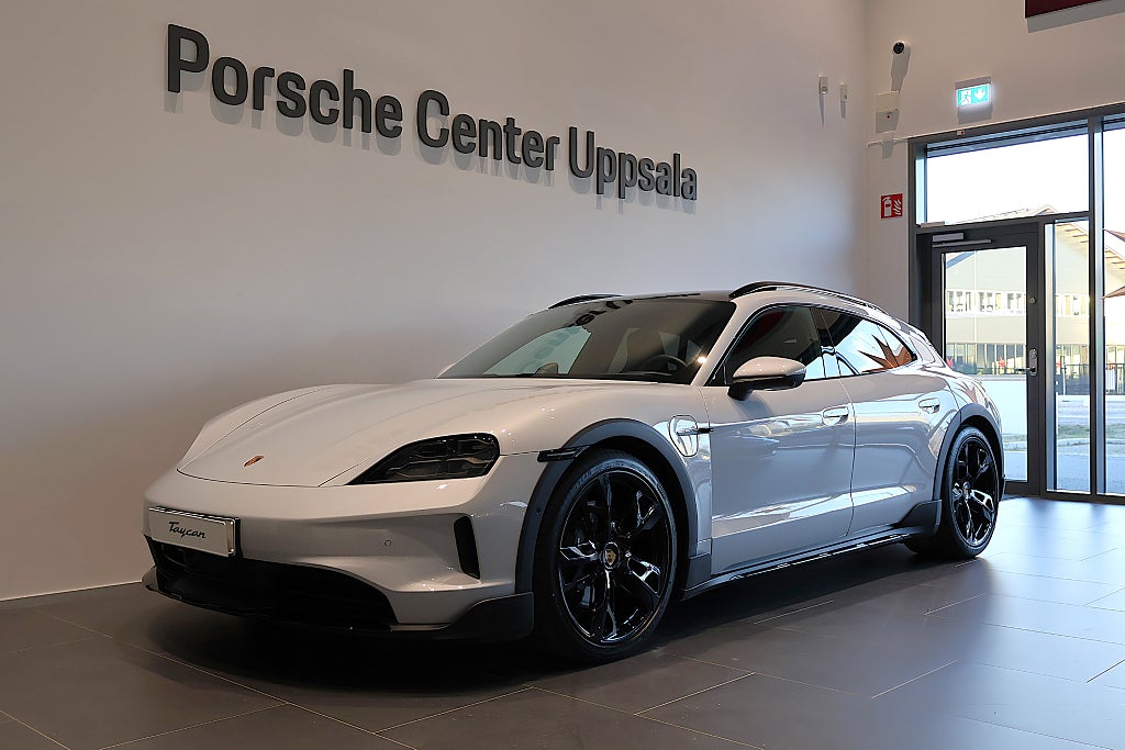 Porsche Taycan 4 Cross Turismo