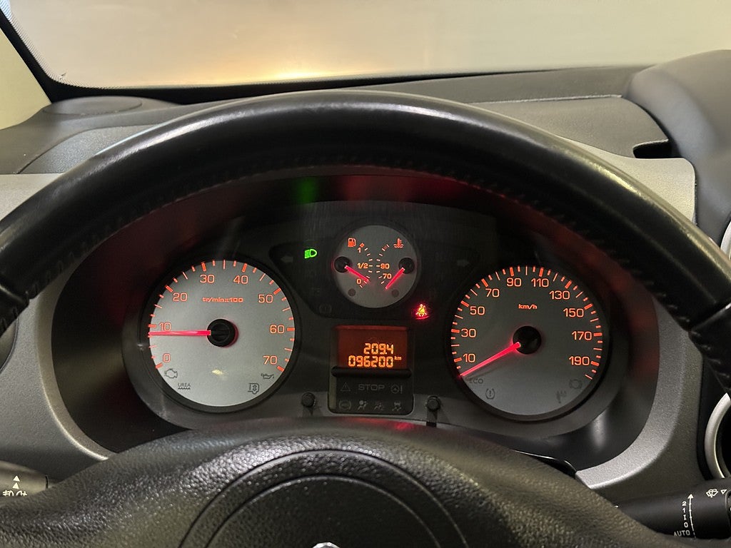Citroën Berlingo Multispace 1.6 BlueHDi 8v | P-SENSOR | DRAG | NYKAMREM