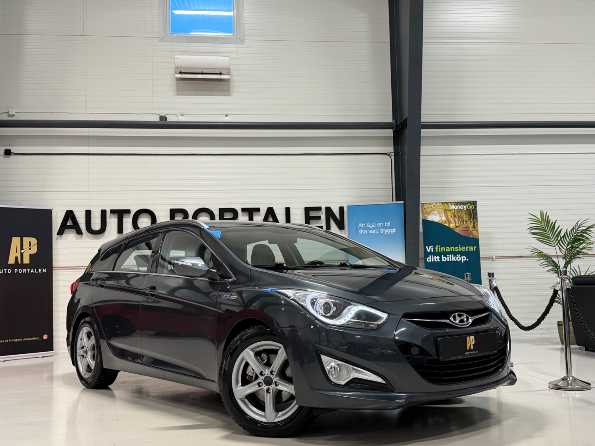 Hyundai i40 cw 1.7 CRDi Select 2012, bild 6/45
