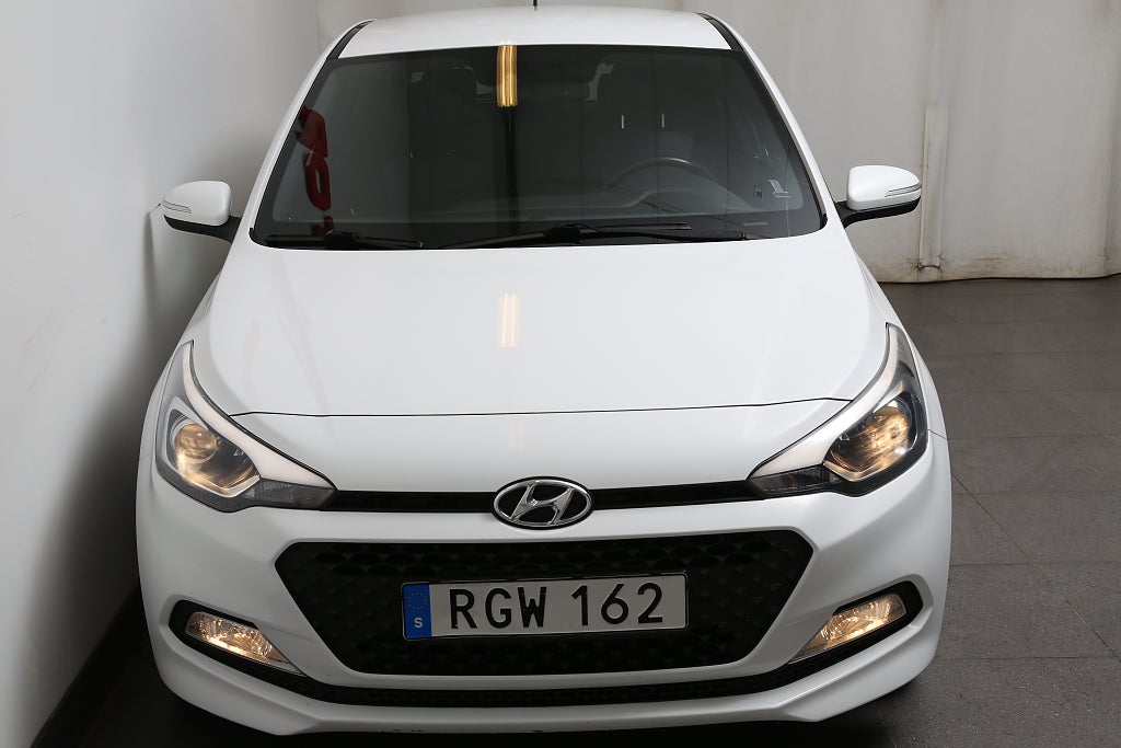 Hyundai i20 1,2 84hk Go! Edition 5D 2017