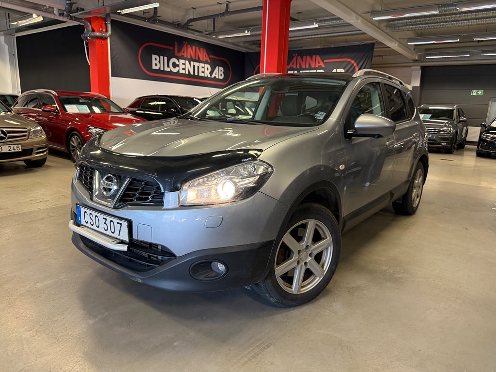 Nissan Qashqai+2 1.6 dCi 4x4 Drag B-kamera Navi Pano Värmare 7-sits SoV