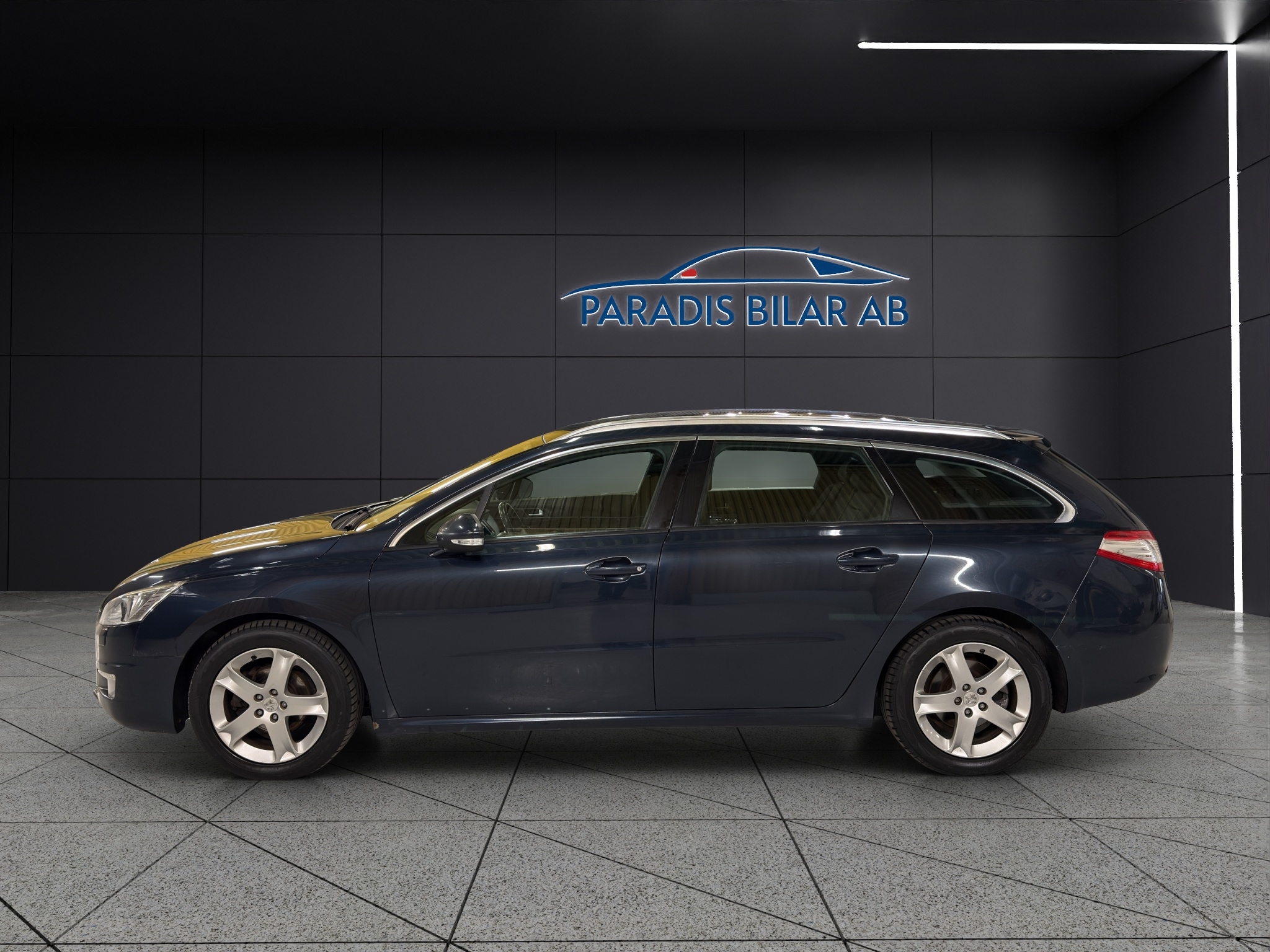 Peugeot 508 SW 1.6 HDi 115 FAP 2012, bild 2/10